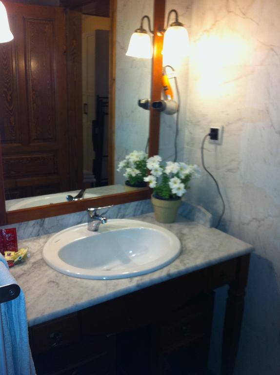Hotel Villa Románica Aínsa Quarto foto